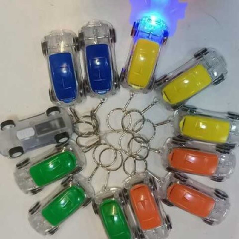 pull Back Car Keychain Set