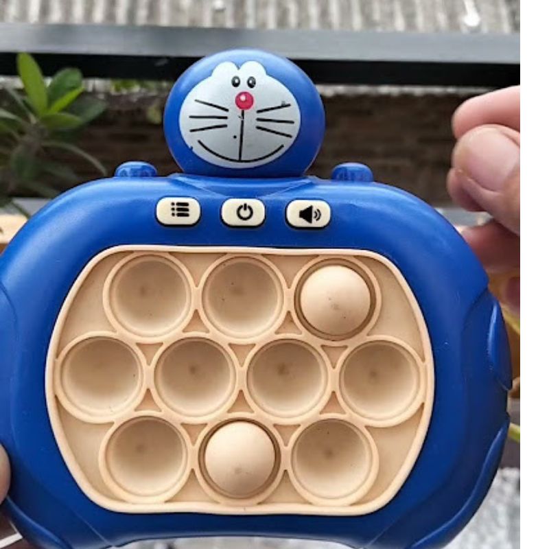 Rubber Round Game Popet – Fun and Reflex Toy